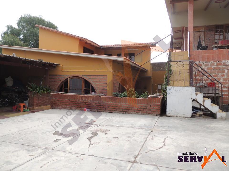 3-thumbnail-casa-en-venta-de-2-500-metros