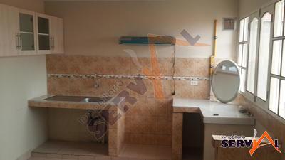 casa-en-venta-de-3-planta-segunda-circunvalacion