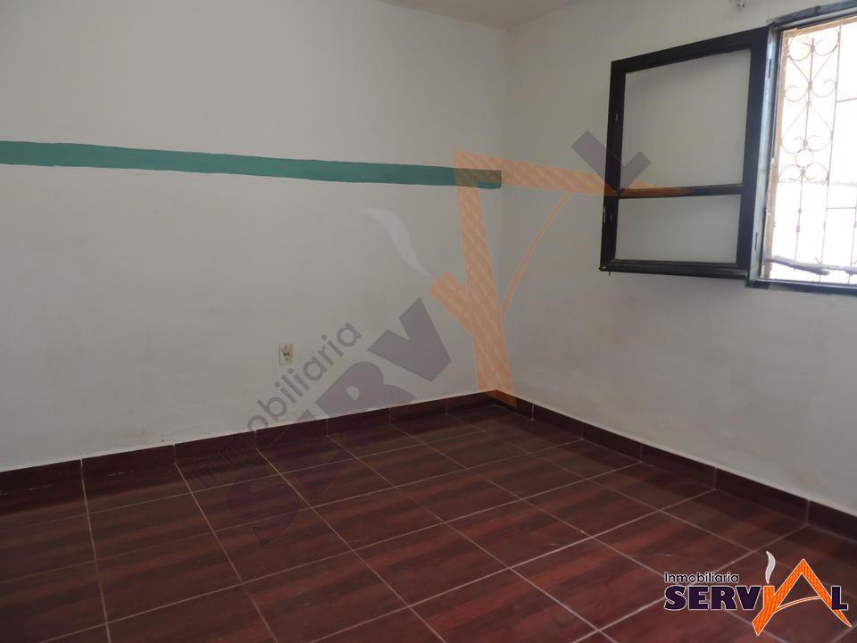 4-thumbnail-casa-independiente-en-alquiler-av-alta