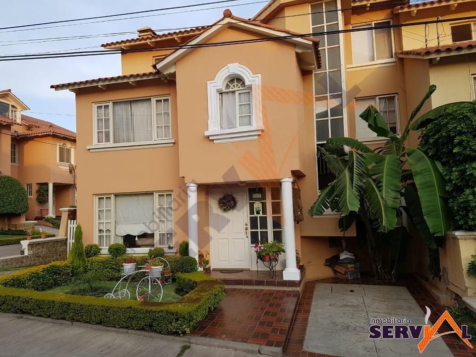 2-thumbnail-linda-casa-en-venta-inmediaciones-condominio