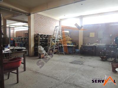en-venta-gran-local-para-av-villazon-proximo-es-anita
