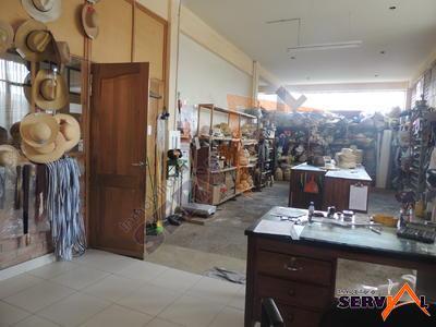 en-venta-gran-local-para-av-villazon-proximo-es-anita