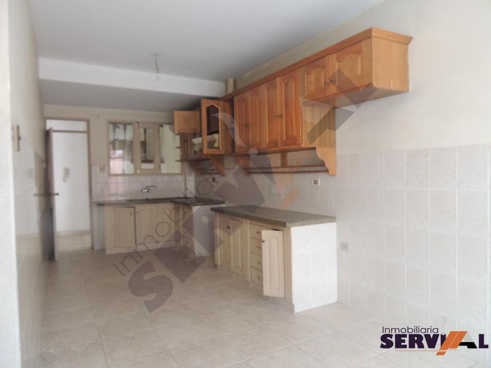 5-thumbnail-casa-independiente-en-alquiler-inmediaciones-cala