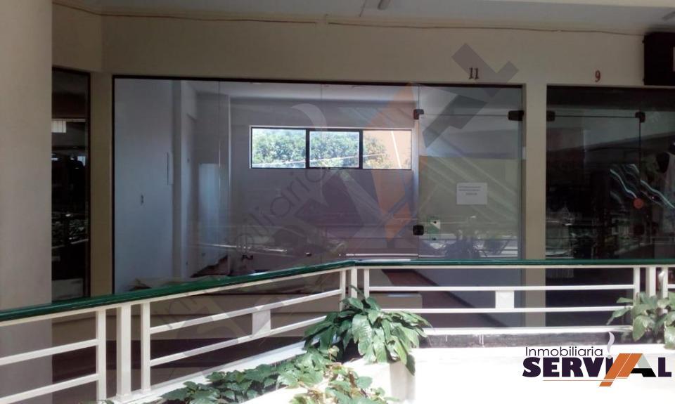 2-thumbnail-local-comercial-en-alquiler-inmediaciones-perez