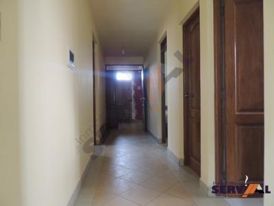 casa-en-venta-en-inmediaciondes-sacaba-km-6-1-2