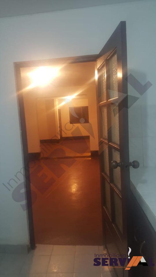 2-thumbnail-casa-independiente-en-anticretico-con-las-memorias