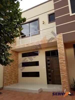 casa-en-venta-estilo-minimalista-pproximo-surtidor-las-islas