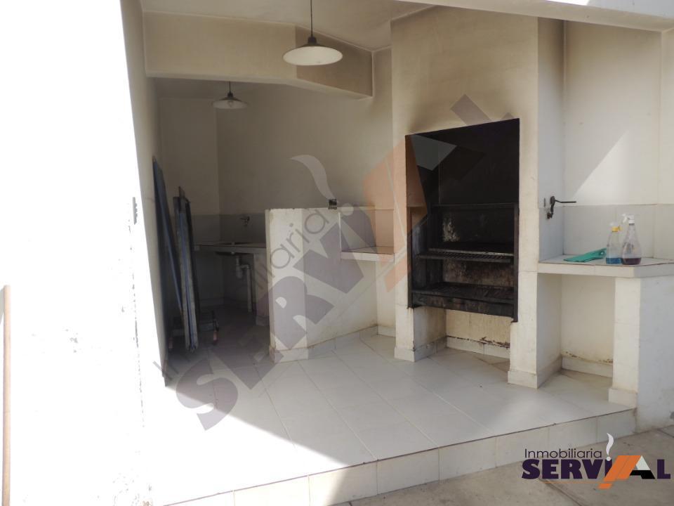 10-thumbnail-departamento-en-venta-a-pasos-km-4
