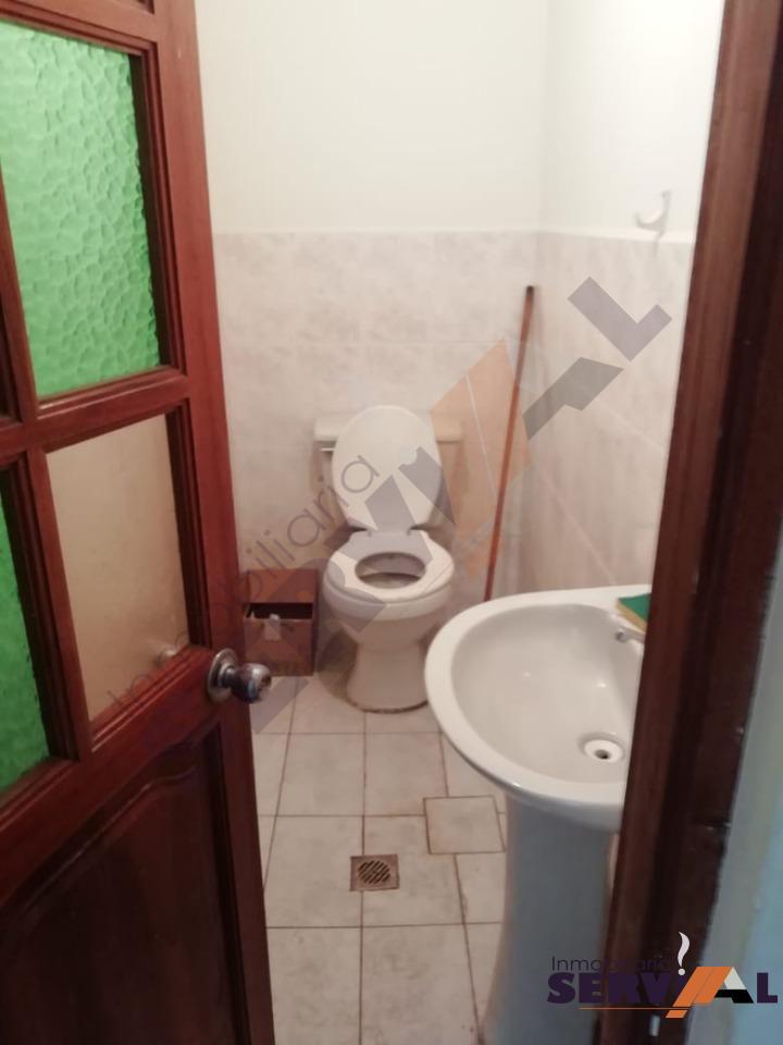 4-thumbnail-oficina-comercial-en-excelente-ubicacion-calle-san-martin