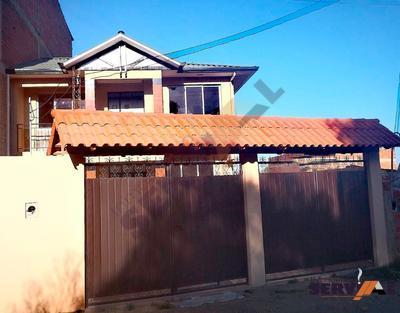 casa-de-2-plantas-en-tiquipaya-con-departamento-auxiliar