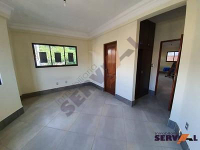 sobre-avenida-casa-2-plantas-arce