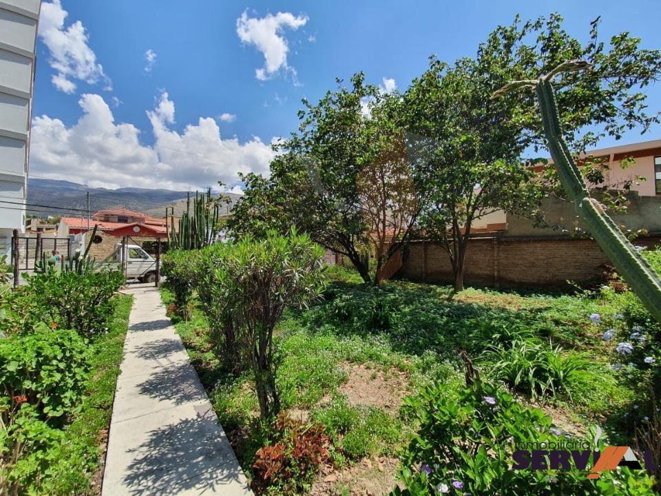 12-thumbnail-amplio-lote-en-venta-en-poveda