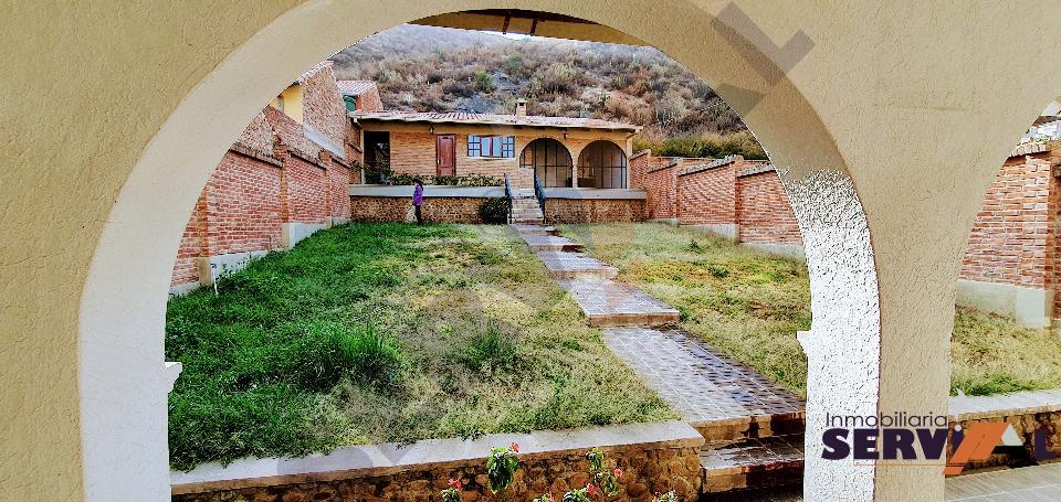 6-thumbnail-hermosa-casa-independiente-sobre-550-botanico