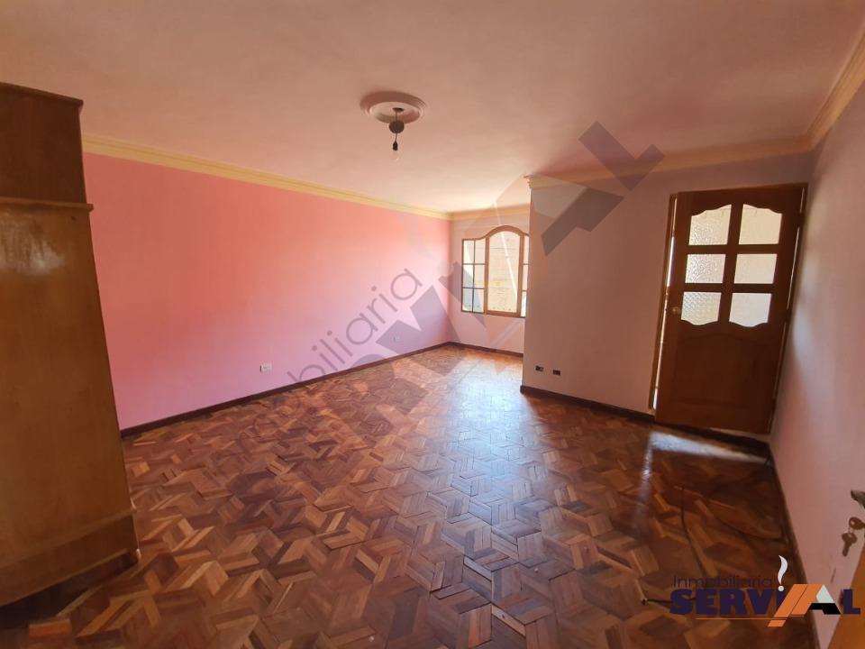 4-thumbnail-casa-independiente-en-alquiler-de-de-mayo
