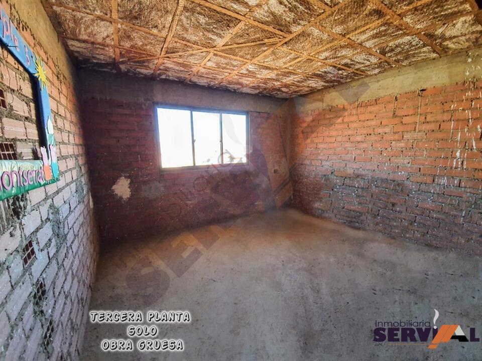 16-thumbnail-vendo-casa-3-niveles-sector-memorias