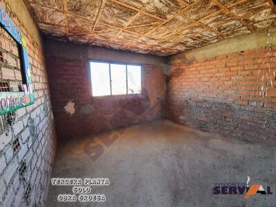 vendo-casa-3-niveles-sector-memorias