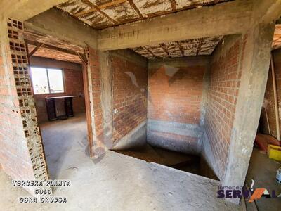 vendo-casa-3-niveles-sector-memorias