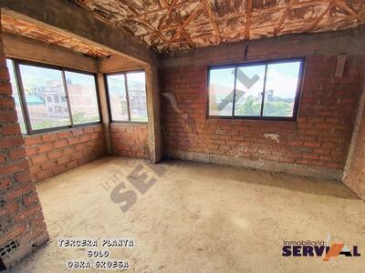 vendo-casa-3-niveles-sector-memorias