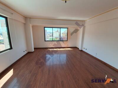 bonita-casa-con-3-departamentos-san-andres