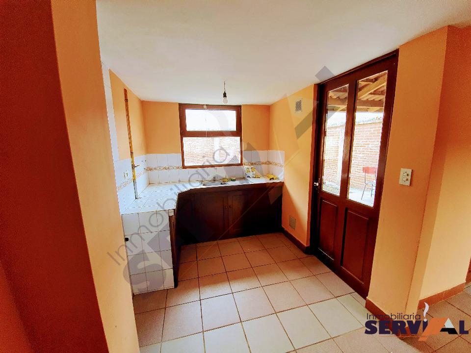 5-thumbnail-casa-independiente-de-2-pisos-km-4-a-sacaba
