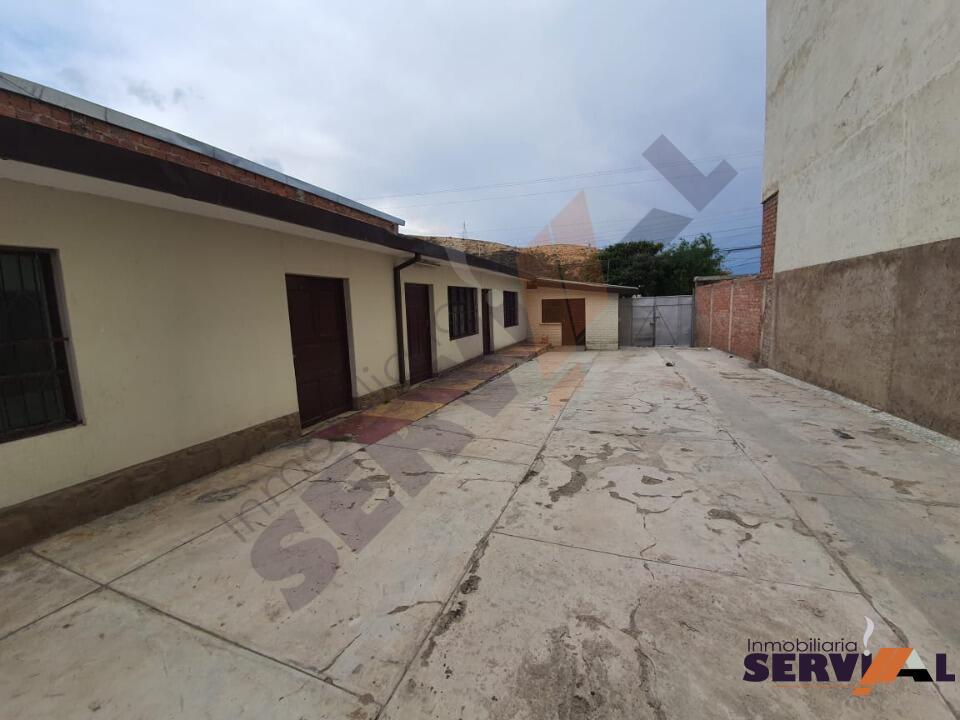 2-thumbnail-casa-independiente-en-alquiler-en-caminos