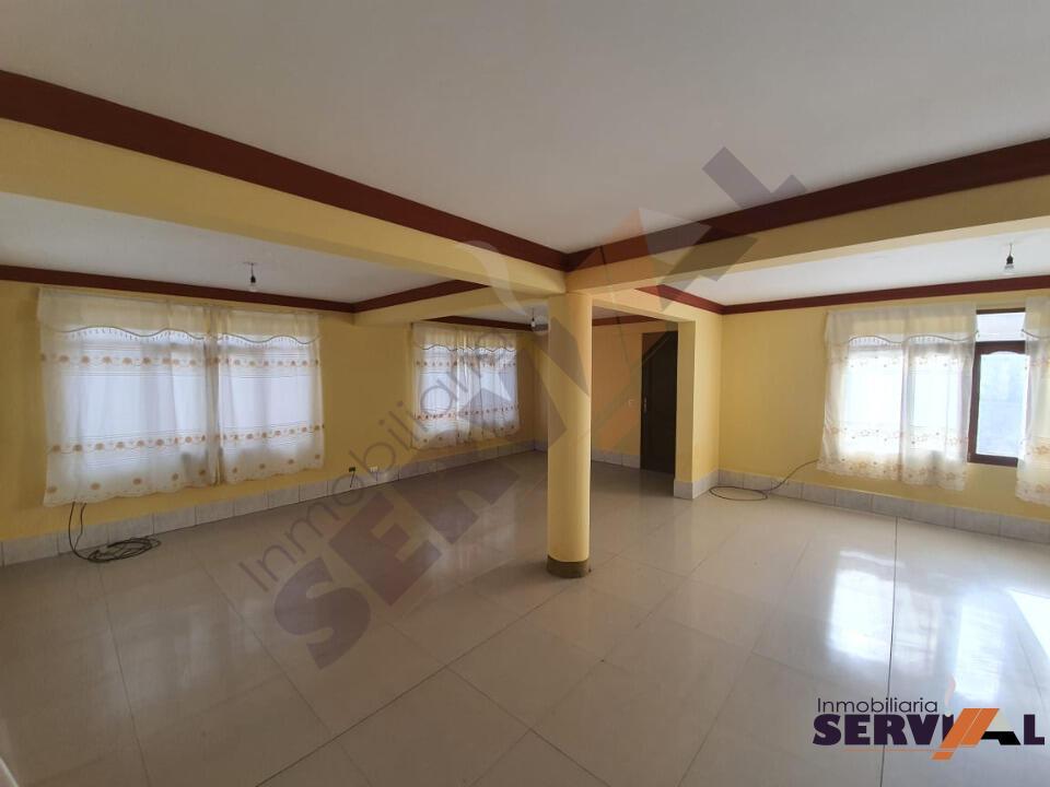 3-thumbnail-casa-en-venta-con-departamento-av-victor-ustariz