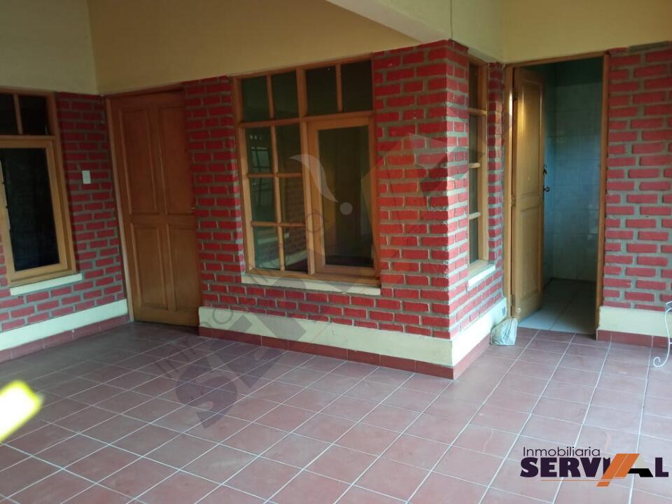2-thumbnail-casa-independiente-en-alquiler-ideal-av-circunvalacion