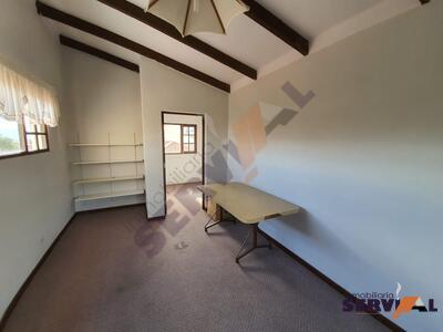 casa-en-venta-en-inmediaciones-melchor-urquidi