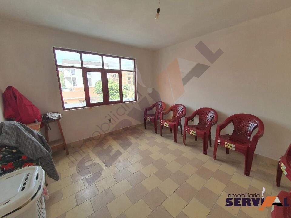 4-thumbnail-casa-en-venta-en-inmediaciones-cruz