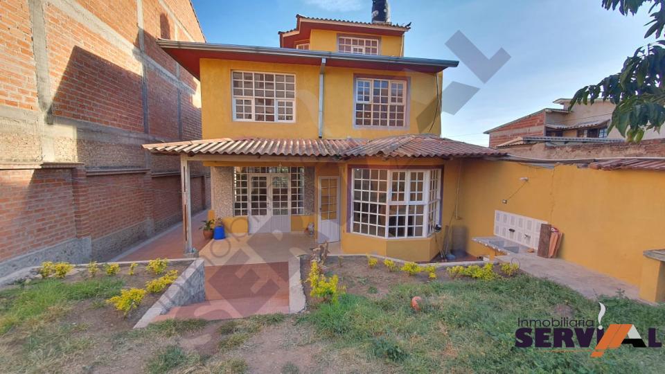 3-thumbnail-casa-independiente-en-alquiler-en-av-circunvalacion