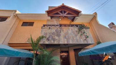 casa-en-venta-en-inmediaciones-av-pando