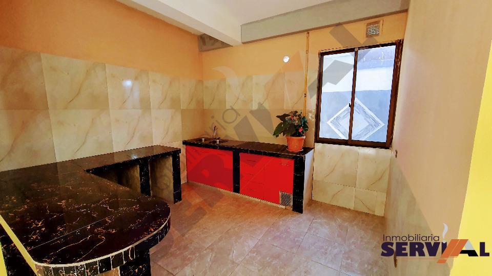 6-thumbnail-vendo-casa-con-2-departamentos-quintanilla