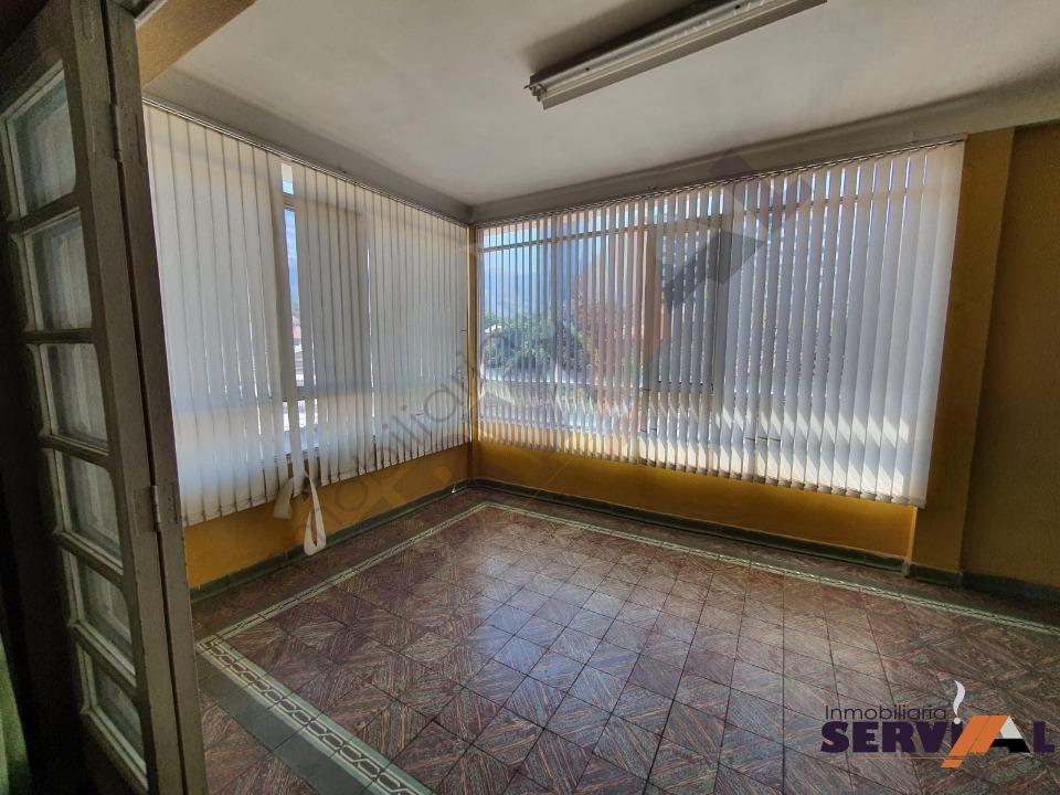6-thumbnail-casa-en-alquiler-ideal-para-la-plazuela-quintanilla
