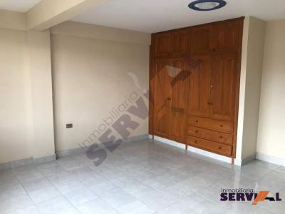 amplio-departamento-sobre-300-m2-mesadilla-av-circunvalacion