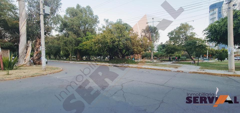 2-thumbnail-garzonier-semi-amoblado-sector-parque-lincoln-grene-moreno