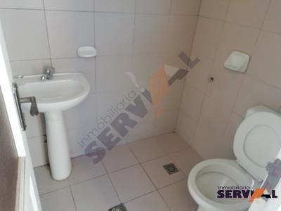 casa-semi-independiente-con-2-departamentos-inmediaciones-stadium