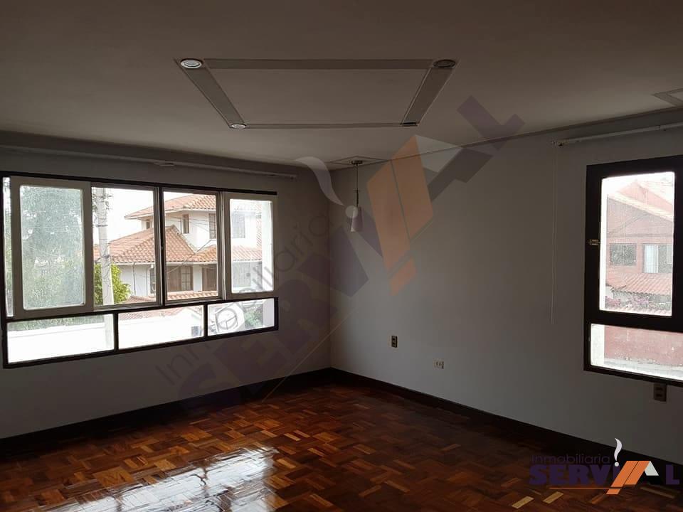 8-thumbnail-alquilo-casa-de-2-plantas-americano